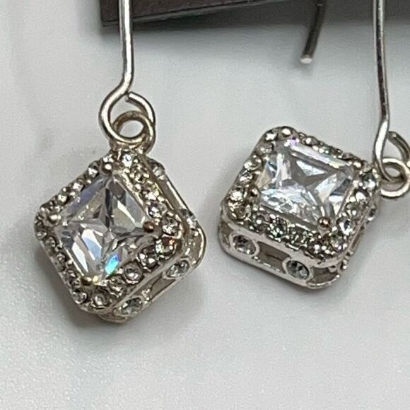 G by Gennaro Dangle Earrings - Picture 2 of 11